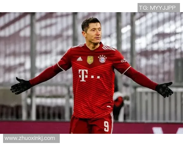 当今世界足坛最具影响力的球星是谁他的表现与成就如何 当今世界足坛最具影响力的球星是谁他的表现与成就如何